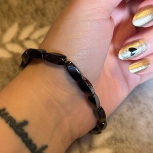 Polished Black Faceted Stretch Bracelet - Women Jewelry